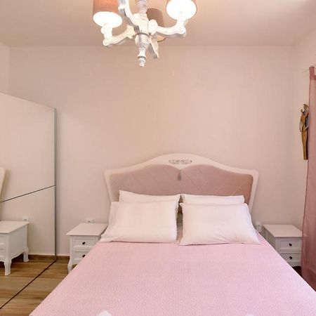 Pappou Villa Kini Екстериор снимка