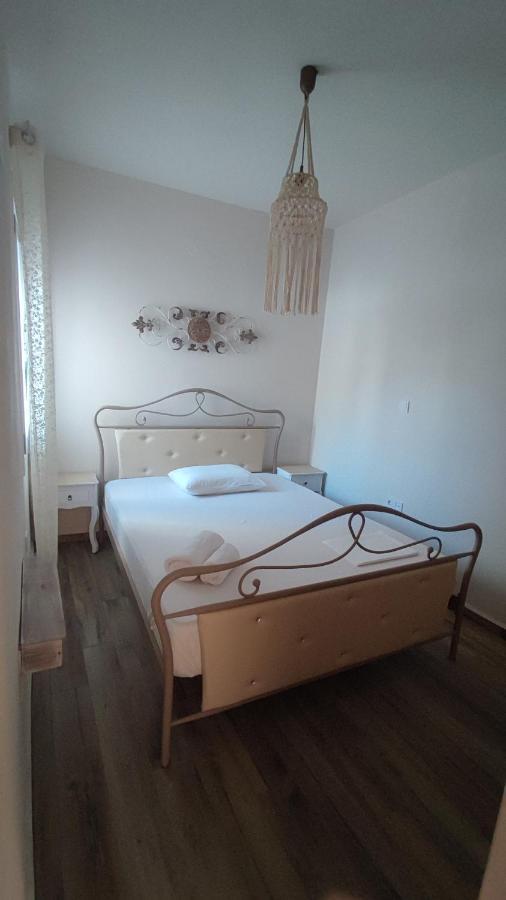 Pappou Villa Kini Екстериор снимка