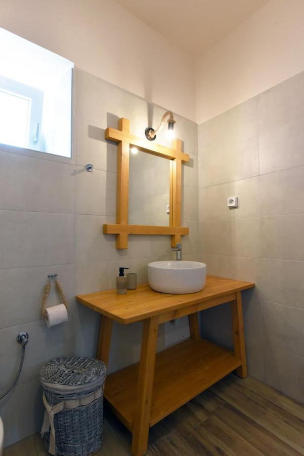 Pappou Villa Kini Екстериор снимка