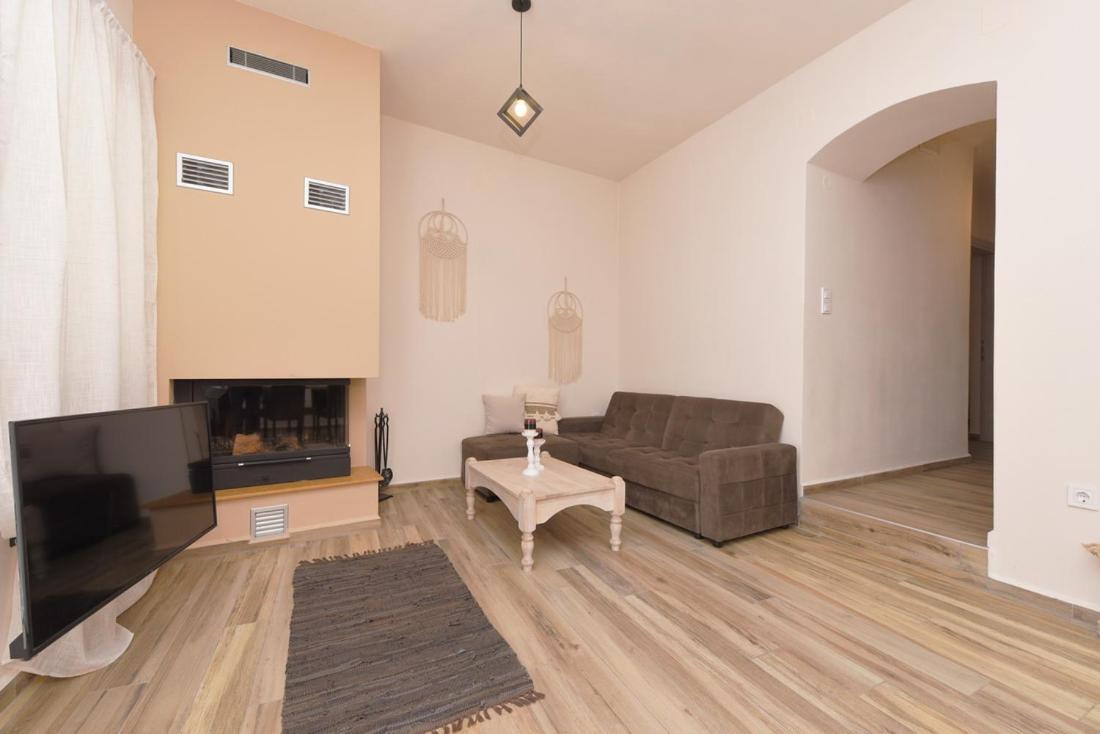 Pappou Villa Kini Екстериор снимка