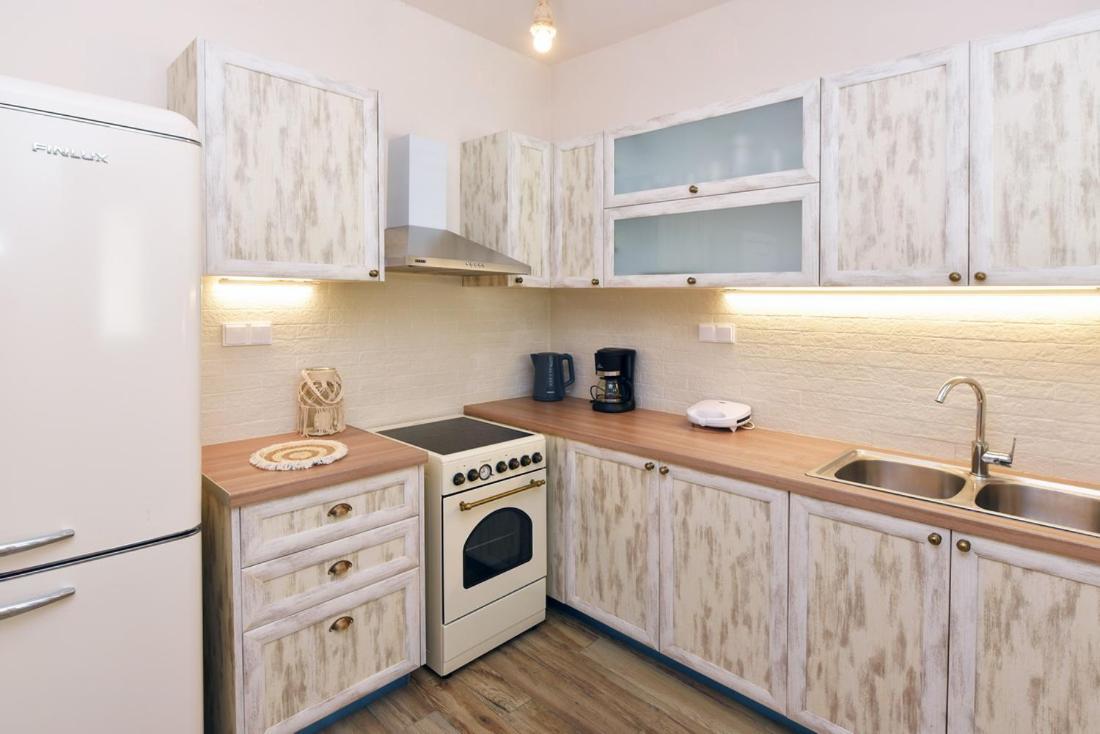 Pappou Villa Kini Екстериор снимка
